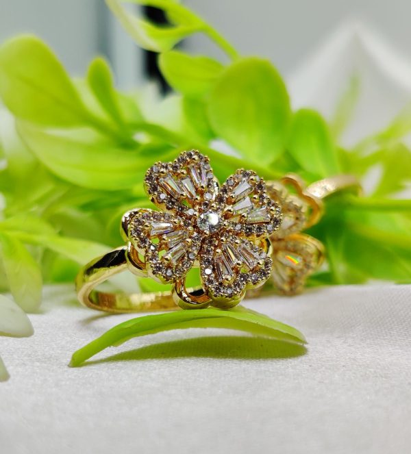 1 Piece Imported Blossoming Elegance Moveable Ring – Gold & Silver Color Options 🌟 | Luxurious Design Ring | Adjustable Ring | Ring For Girls & Women ✨