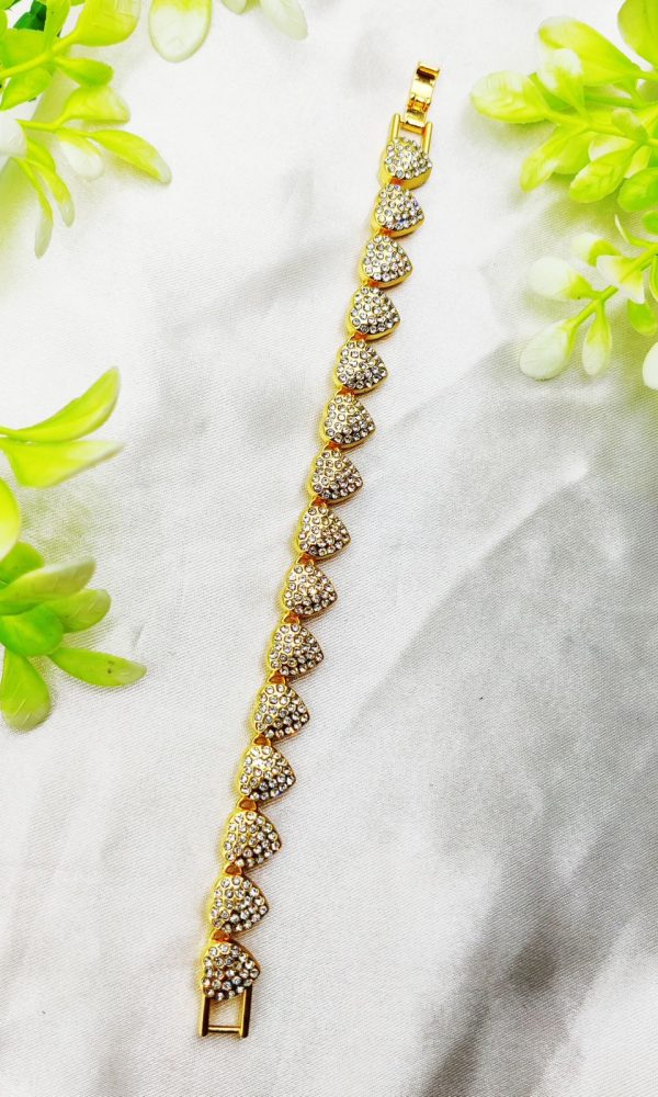 Elegant Adjustable Heart Crystal Bracelet – Imported Design