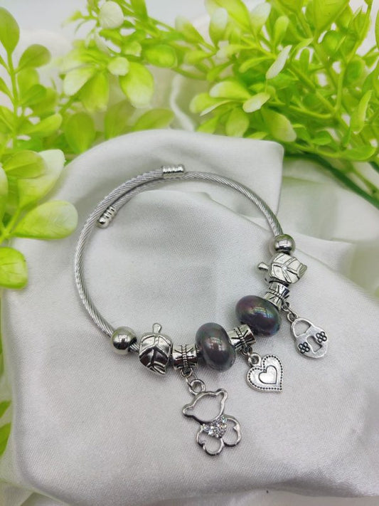 Elegant Pearl & Charm Bracelet – For Women & Girls