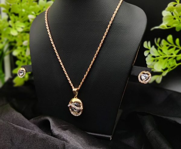 Timeless Elegance Gold Pendant Necklace Set With Radiant Crystals