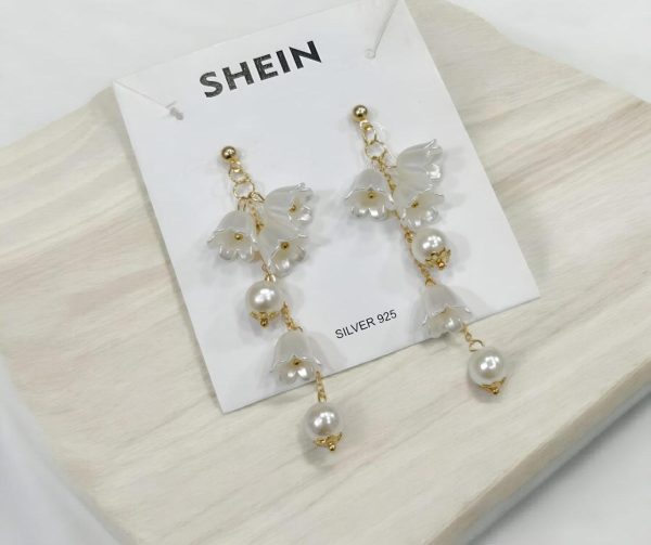 Elegant Pearl And Flower Drop Earrings