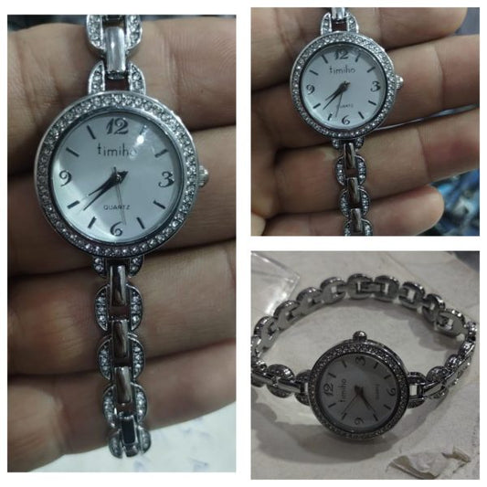 Women’s Silver Analog Watch – Silver Stainless Steel Ladies Watch | Premium Quality Fashion Timepiece